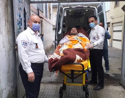 اعزام قهرمان وزنه بردار کشوری توسط فوریتهای پزشکی گیلان به تهران