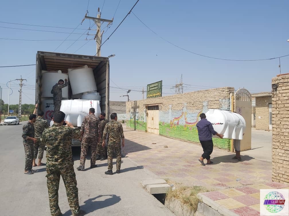 ارسال نخستین محموله تانکرآب توسط سپاه قدس استان با همکاری جمعیت هلال احمر به خوزستان