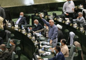 طرح سوال جبار کوچکی نژاد از وزرای اقتصاد و ارتباطات در نشست صحن علنی فردای مجلس شورای اسلامی