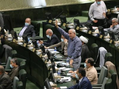 طرح سوال جبار کوچکی نژاد از وزرای اقتصاد و ارتباطات در نشست صحن علنی فردای مجلس شورای اسلامی