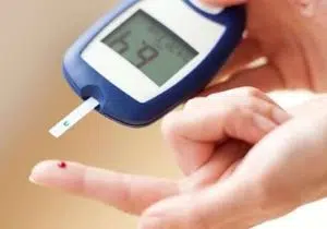 توزیع و عرضه نوار تست قند خون صرفا از طریق داروخانه ها مجاز است