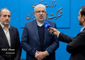 وزیر نفت در حاشیه جلسه بحران در شرکت ملی گاز ایران: وضعیت شبکه گازرسانی در کشور پایدار است