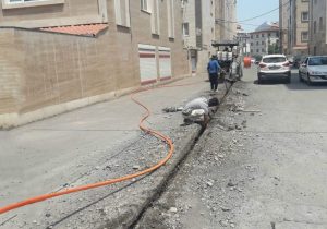 توسعه زیرساخت‌های مخابراتی در مرکز شهید روبیاتی (۶) رشت با اجرای عملیات کابل‌کشی فیبر نوری