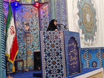 امروز شیاطین و دشمنان نقشه ها و برنامه هایشان این است که نسل حاضر را از عمل به قرآن و اسلام راستین دور کنند