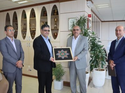 تجلیل بنیاد مسکن گیلان از نقش‌آفرینی بانک‌ها در طرح بهسازی مسکن روستایی