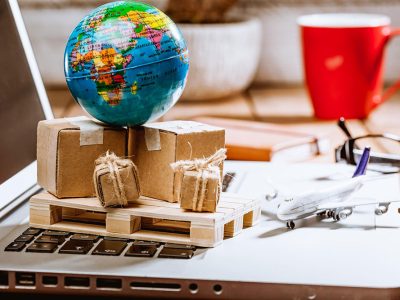 کسب‌وکارهای آنلاین و چالش‌های لجستیک: چگونه محصولات را ارسال کنیم؟