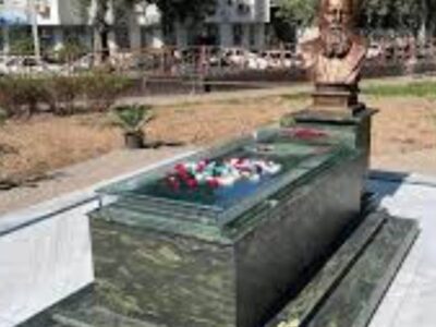 سایه؛ نه فقط یک شاعر ، بلکه آینه‌ی فرهنگِ ایرانی است