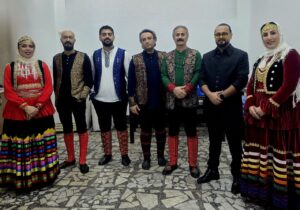 کنسرت گروه دیلمون ویژه کارمندان پتروشیمی در تالار مرکزی رشت برگزار شد