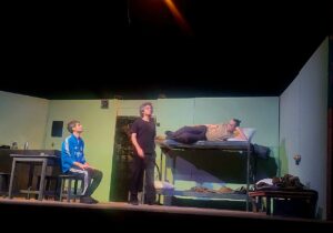 نگاهی به نمایش اکتینگ نوشته زَویه دورَنژه و کارگردانی مهدی رضایی در رشت