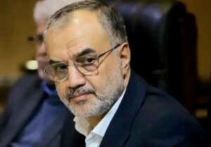 کارگرنیا رییس شورای اسلامی شهر رشت در نشست با اعضای شورای سیاستگذاری رویداد ملی سردار تا سردار : رویداد (سردار تا سردار) گامی استوار برای معرفی الگوهای واقعی به نسل جوان است