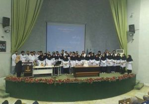برگزاری آیین روپوش سفید ۷۰ نفر از دانشجویان پزشکی
