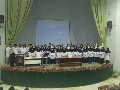 برگزاری آیین روپوش سفید ۷۰ نفر از دانشجویان پزشکی